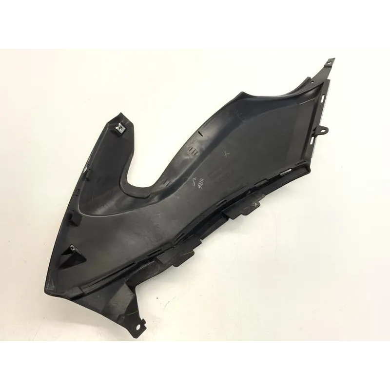 Cache reservoir droit YAMAHA XP 500 2008-2011 TMAX