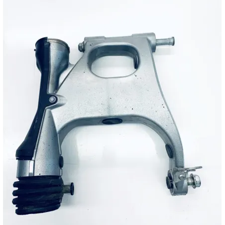 Bras oscillant KAWASAKI GTR 1400 2008-2009