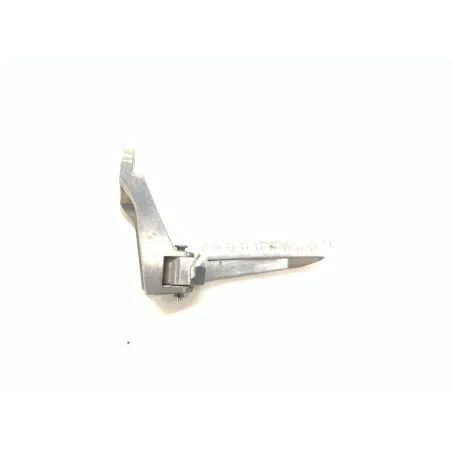 Platine et repose pieds arriere droit YAMAHA GPD 125 2015-2016 NMAX
