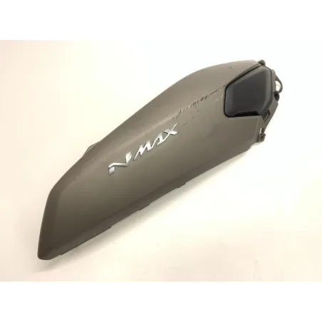 Cache carenage coque arriere droit YAMAHA GPD 125 2015-2016 NMAX