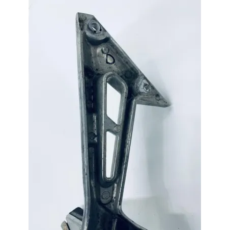 Platine arriere droite YAMAHA FZS 1000 2001-2003 FAZER