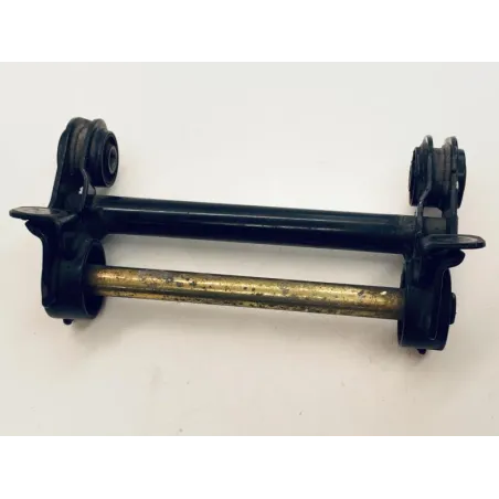 Support moteur YAMAHA YP 125 2003-2006 MAJESTY