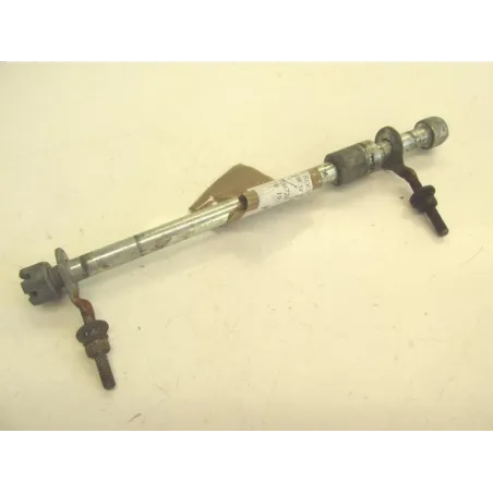 Axe de roue arriere YAMAHA TDR 50 1988-1989