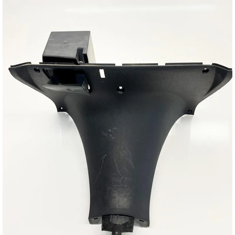 Cache carenage centrale marche pieds plancher YAMAHA YP 125 2003-2006 MAJESTY