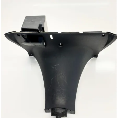 Cache carenage centrale marche pieds plancher YAMAHA YP 125 2003-2006 MAJESTY