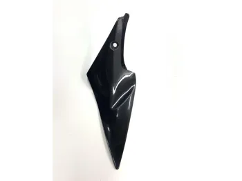 Cache carenage sous selle droit SUZUKI GSXR 600 2006-2007