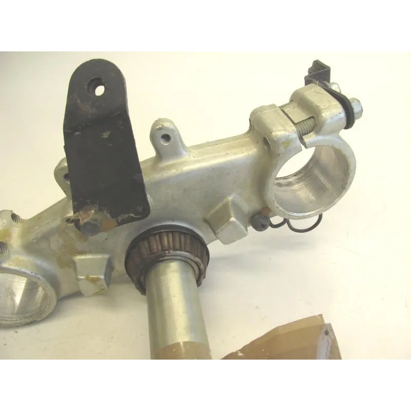 Te de fourche inferieur YAMAHA TT-R 250 2000-2005