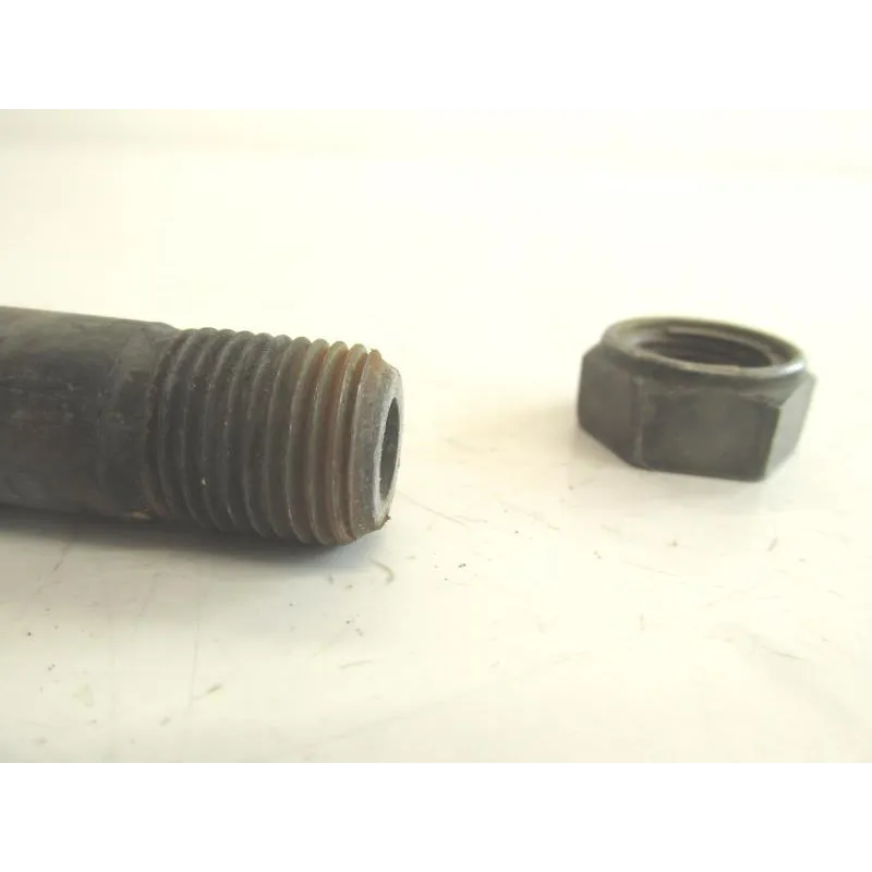 Axe de bras oscillant YAMAHA TT-R 250 2000-2005