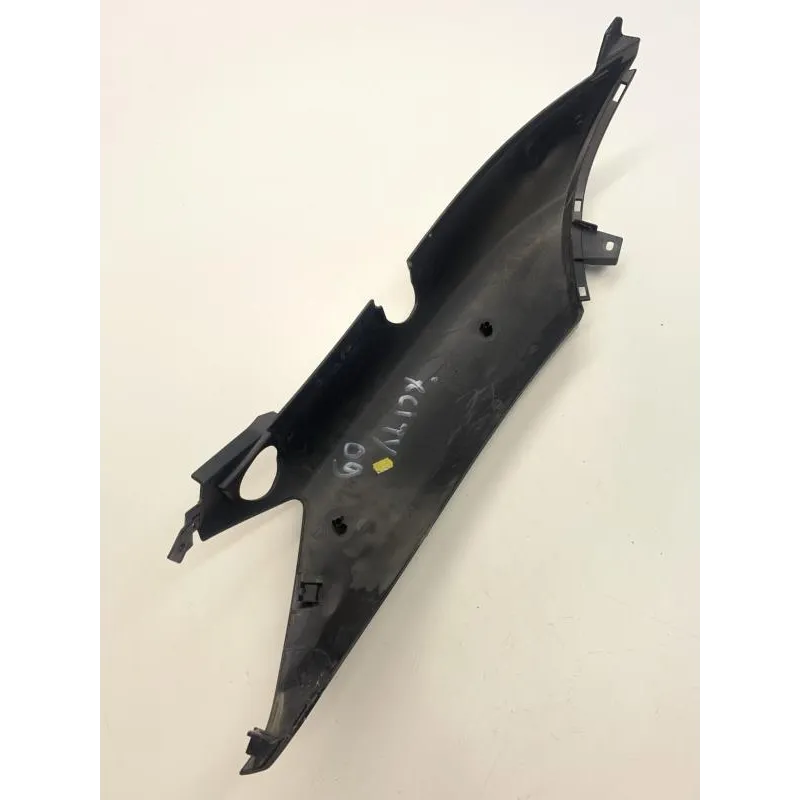 Cache carenage coque arriere gauche YAMAHA VP 125 2008-2012 XCITY