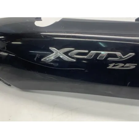 Cache carenage coque arriere gauche YAMAHA VP 125 2008-2012 XCITY