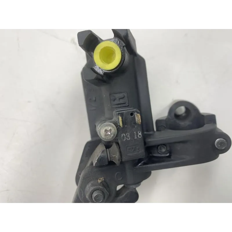Maitre cylindre frein avant YAMAHA YPR 250 2010-2013 XMAX