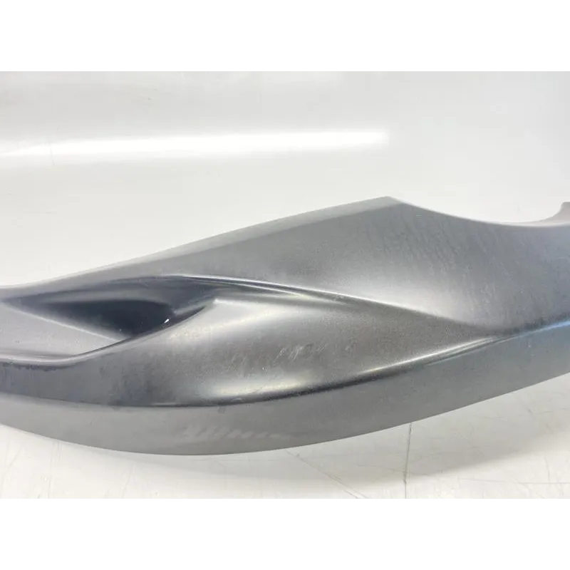 Cache lateral droit YAMAHA XP 500 2005-2007 TMAX ABS