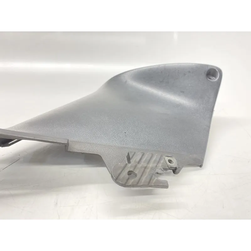 Cache carenage centrale droit marche pieds plancher YAMAHA XP 500 2005-2007 TMAX ABS