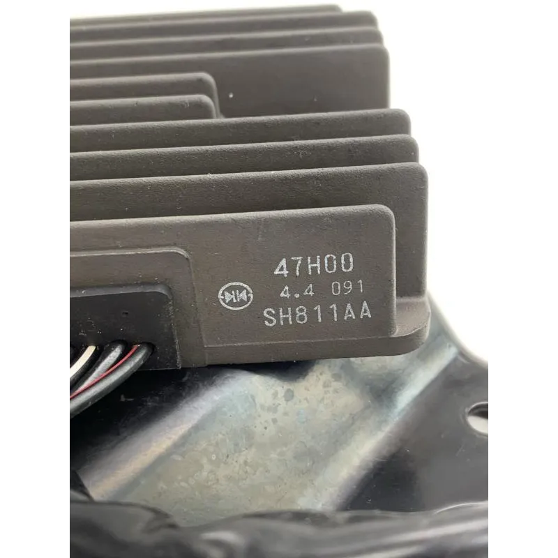 Regulateur charge batterie SUZUKI SFV 650 2009-2016 GLADIUS ABS