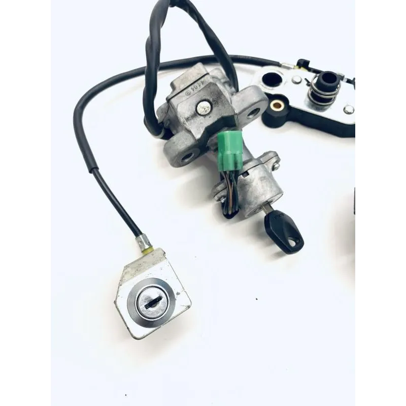 Jeu de serrure contacteur a cle SUZUKI SFV 650 2009-2016 GLADIUS ABS
