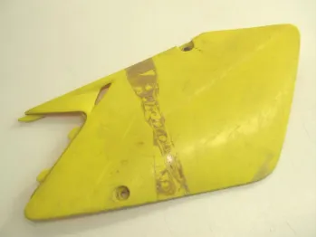 Cache lateral droit ecope gauche SUZUKI RM 125 2001-2006