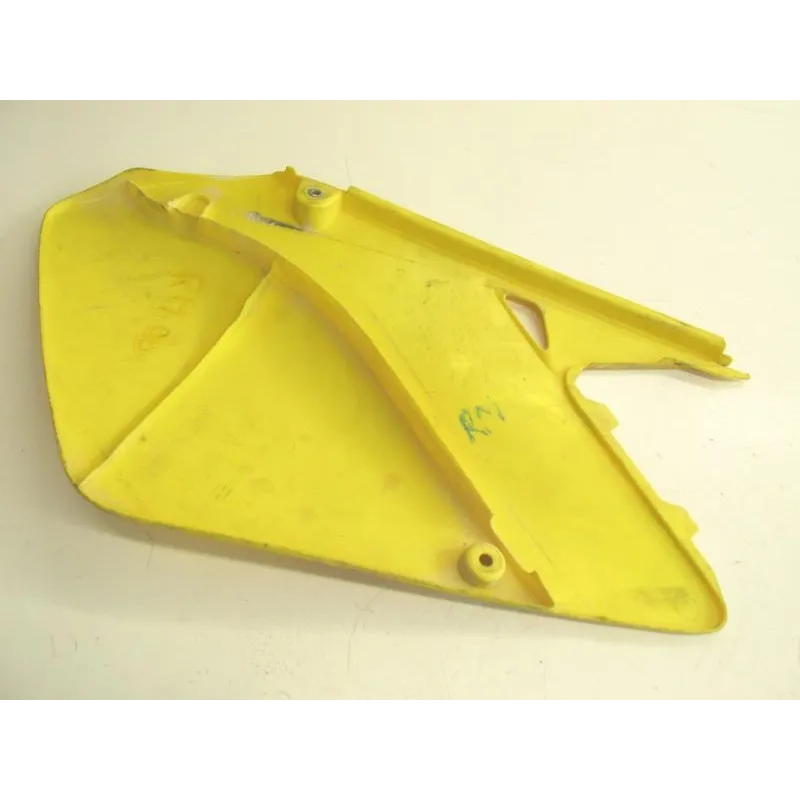 Cache lateral droit ecope gauche SUZUKI RM 125 2001-2006