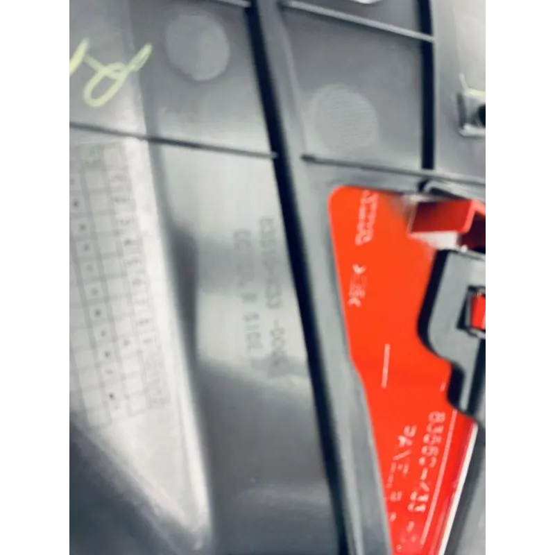 Cache carenage sous selle droit HONDA CBR 300 R 2014-2017