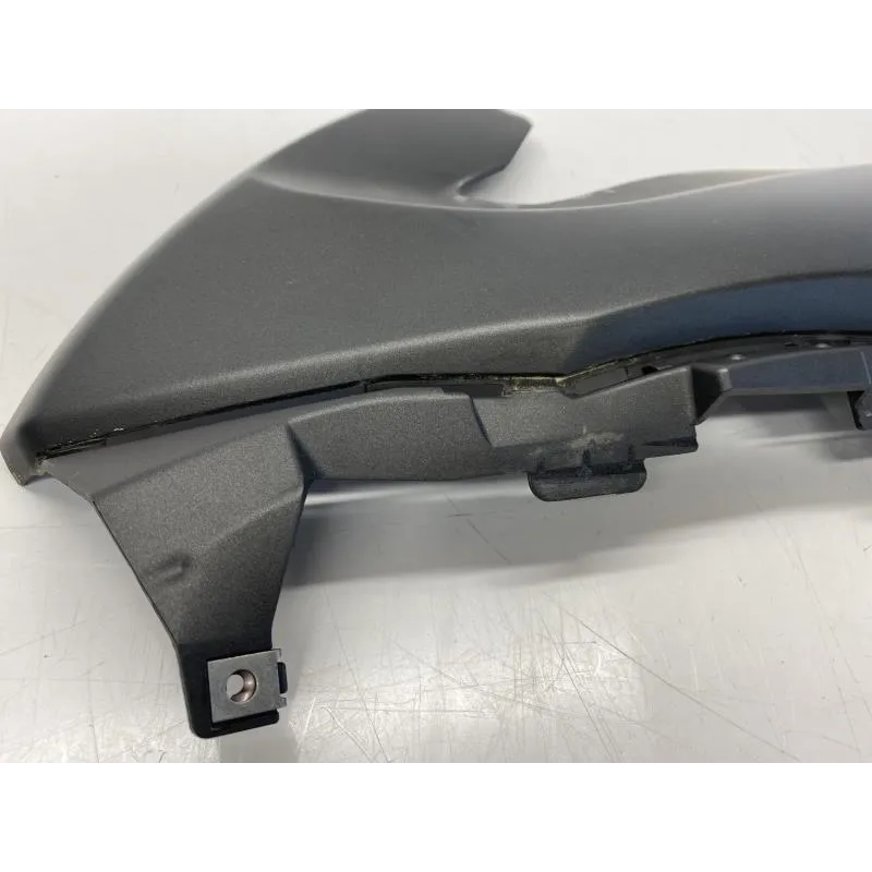 Cache lateral gauche YAMAHA XP 500 2008-2011 TMAX ABS