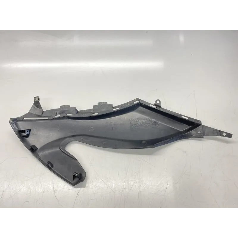 Cache lateral gauche YAMAHA XP 500 2008-2011 TMAX ABS