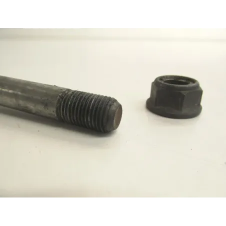 Axe de roue avant HONDA TL 125 1983-1987