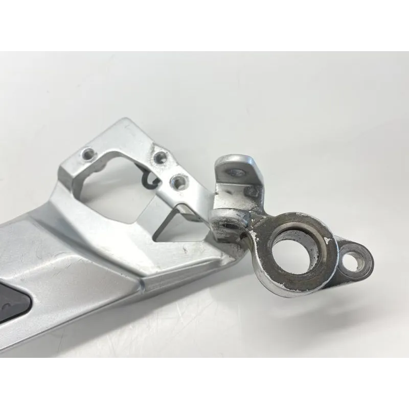 Platine avant droite YAMAHA FJR 1300 2006-2009 ABS