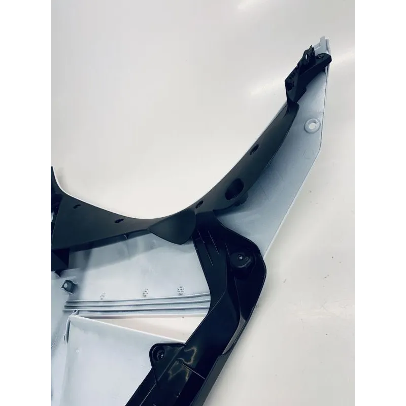 Cache flanc de carenage gauche HONDA CBR 300 R 2014-2017