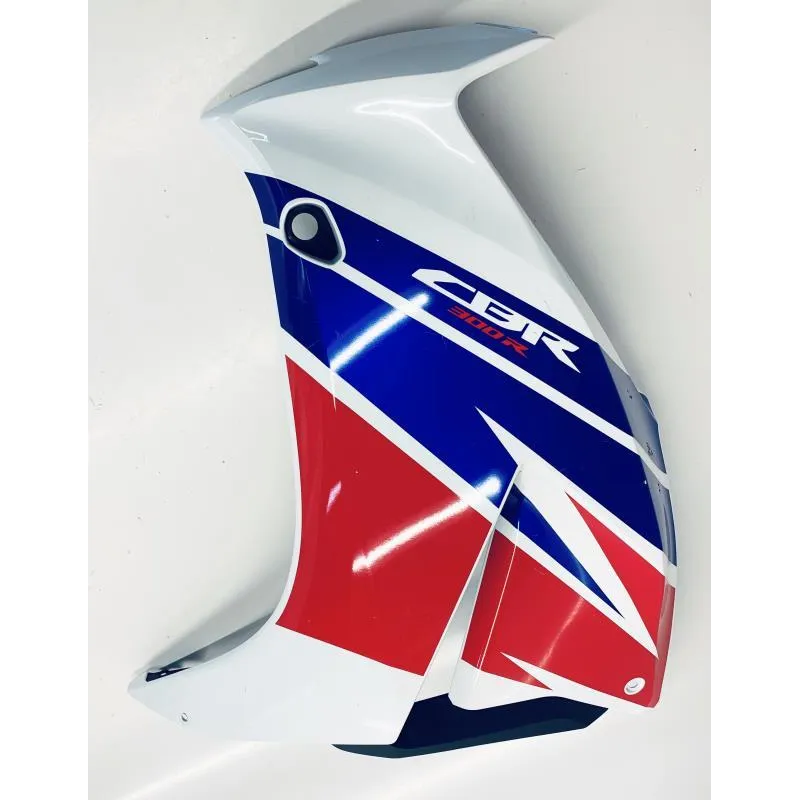 Cache flanc de carenage gauche HONDA CBR 300 R 2014-2017