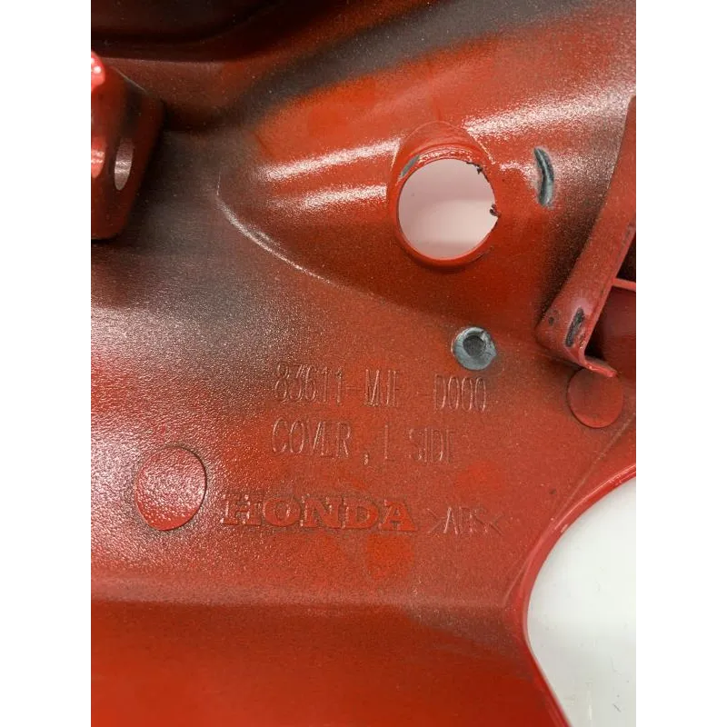 Cache carenage coque arriere gauche HONDA CBR 650 F 2014-2016