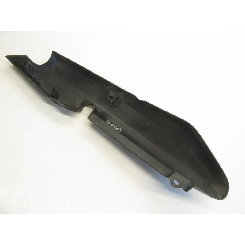 Cache carenage coque arriere droit YAMAHA YBR 125 2005-2006