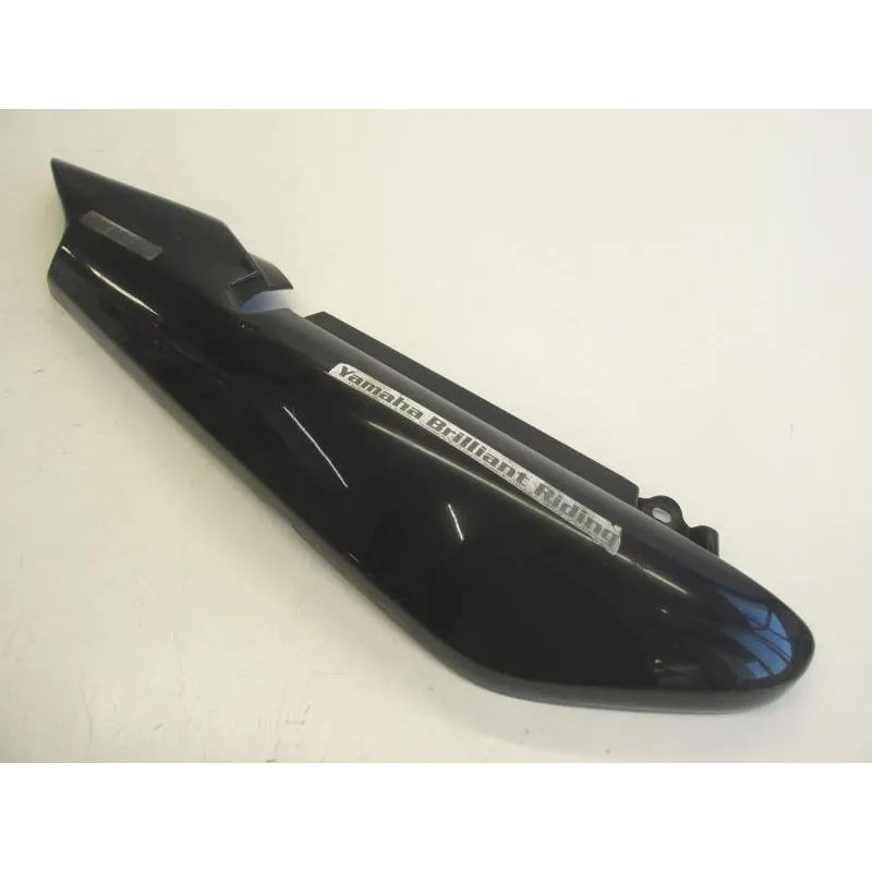 Cache carenage coque arriere droit YAMAHA YBR 125 2005-2006