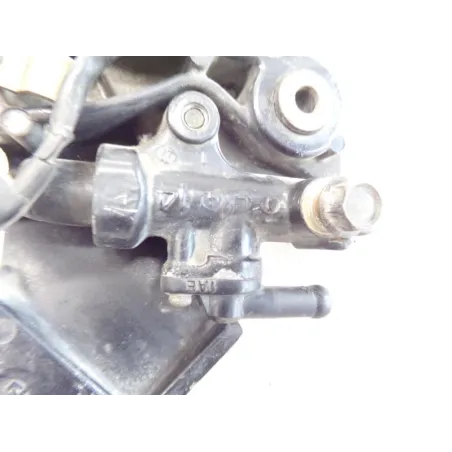 Platine avant droite YAMAHA FZ 750 1985-1986