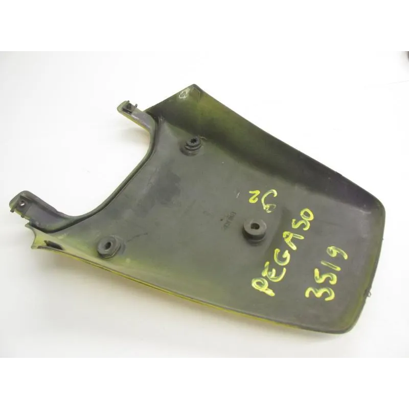 Cache jonction coque arriere APRILIA PEGASO 650 1992-1996