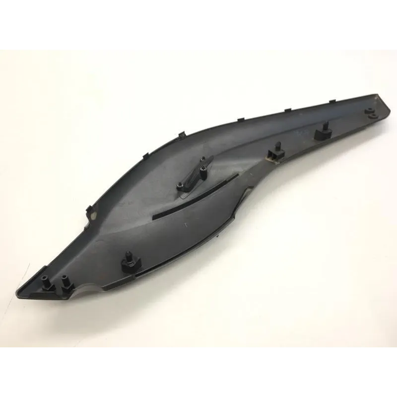 Cache carenage sous selle gauche YAMAHA XP 500 2008-2011 TMAX