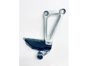 Platine arriere droite HONDA CBR 300 R 2014-2017