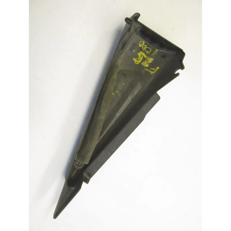 Cache lateral droit YAMAHA FZS 1000 2001-2003 FAZER