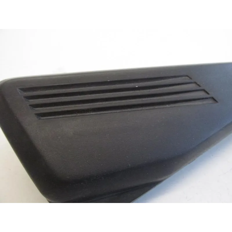 Cache lateral gauche YAMAHA FZS 1000 2001-2003 FAZER