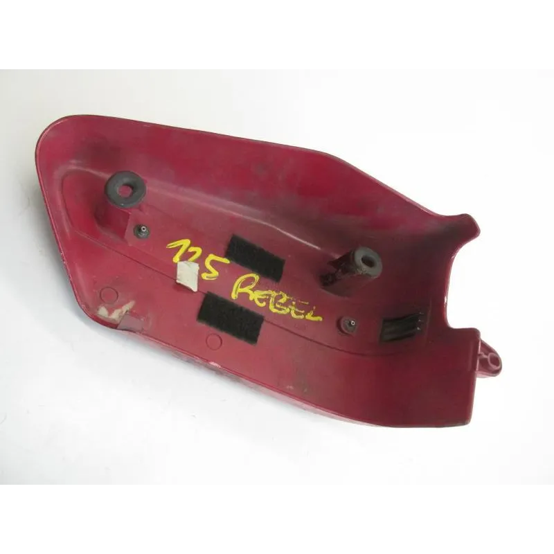 Cache lateral gauche HONDA CA 125 REBEL 1995-2000