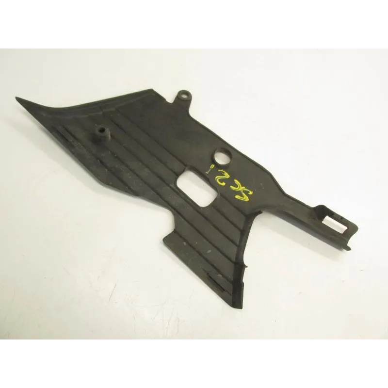 Cache lateral droit HONDA CBR 1000 F 1987-1988
