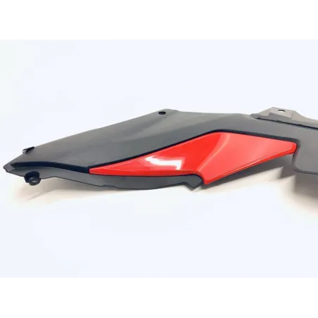 Cache carenage sous selle gauche HONDA CBR 250 R 2015-2016