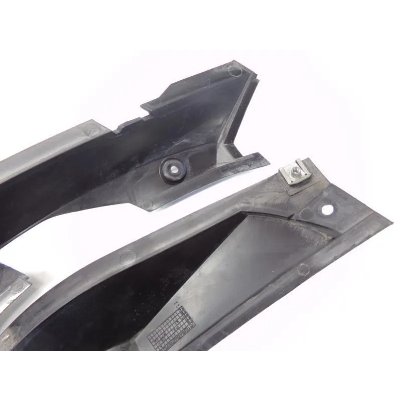 Cache carenage coque arriere BMW C 600 SPORT 2011-2015 K18