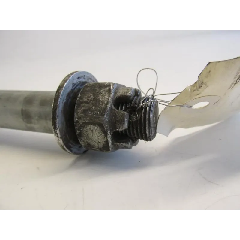 Axe de roue arriere KAWASAKI ER6 650 2006-2008 N