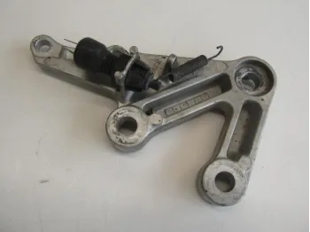 Platine avant droite SUZUKI GSXR 1000 2001-2002
