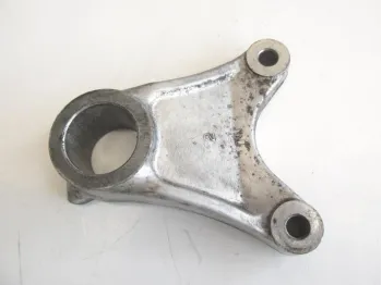 Support etrier frein arriere SUZUKI GSXR 1000 2001-2002