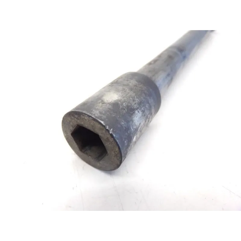 Axe de roue arriere YAMAHA FJR 1300 2006-2007 ABS
