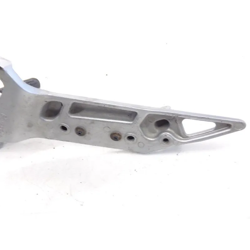 Platine avant droite YAMAHA FJR 1300 2006-2007 ABS