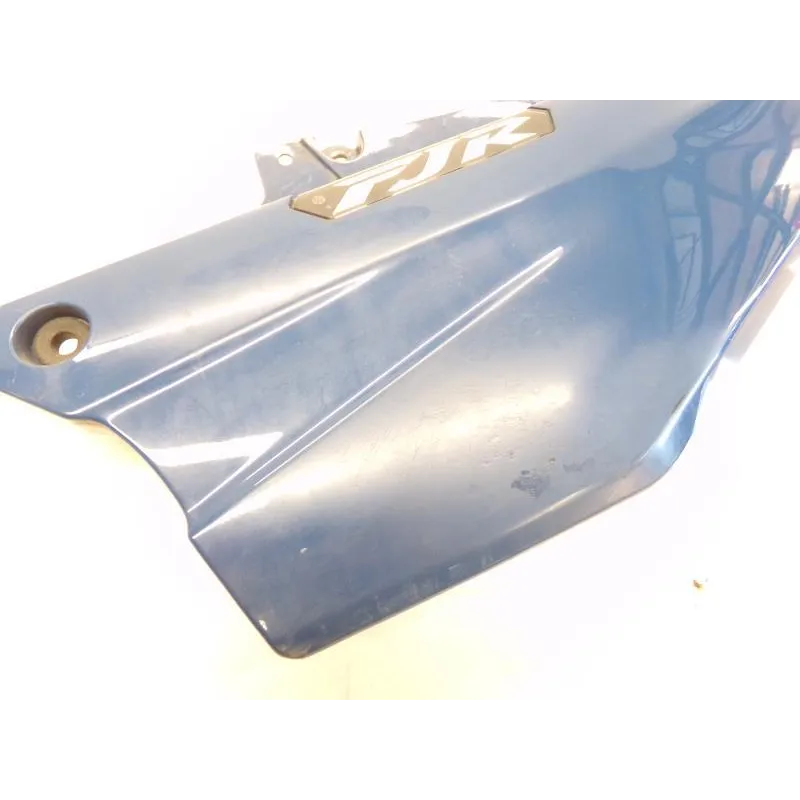 Cache carenage sous selle gauche YAMAHA FJR 1300 2006-2012