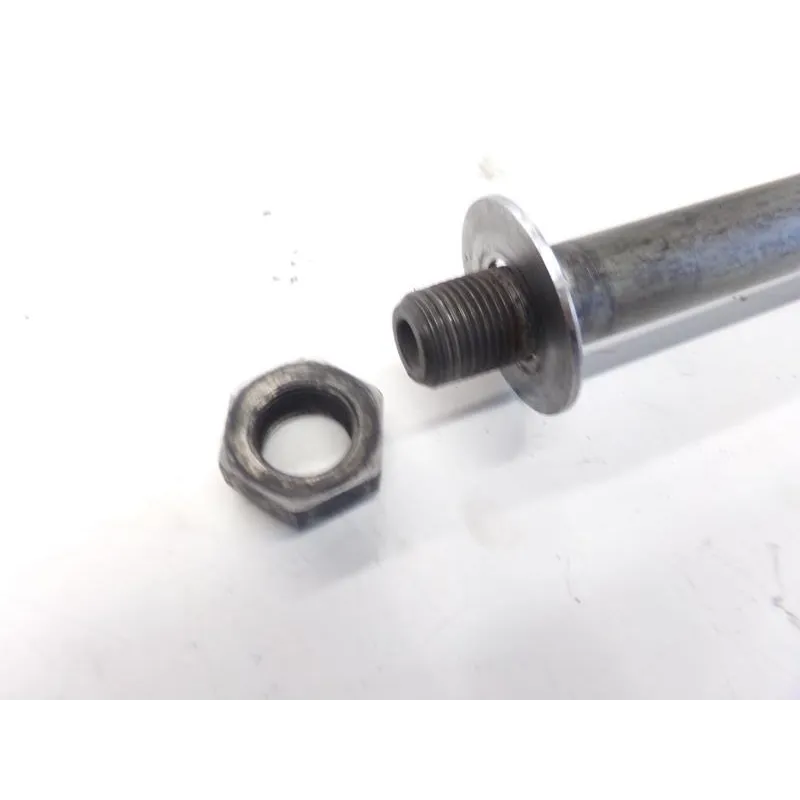Axe de roue arriere YAMAHA FJR 1300 2006-2012