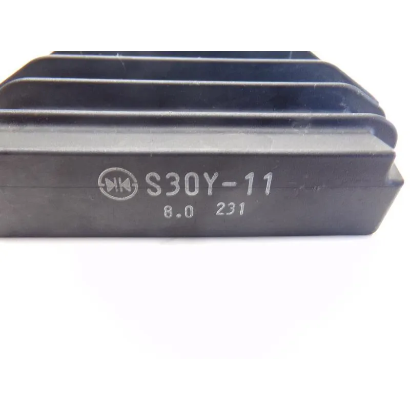 Regulateur charge batterie YAMAHA FJR 1300 2006-2012