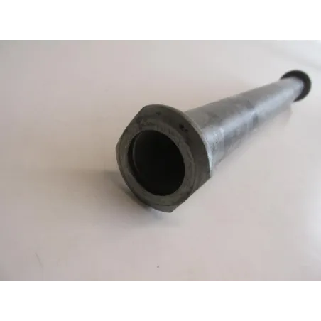 Axe de roue arriere SUZUKI GSXR 1000 2001-2002